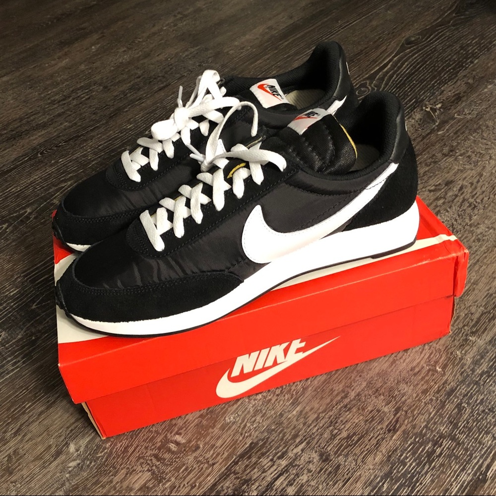 Nike Tailwind ‘ 79 trainers casual running shoes
